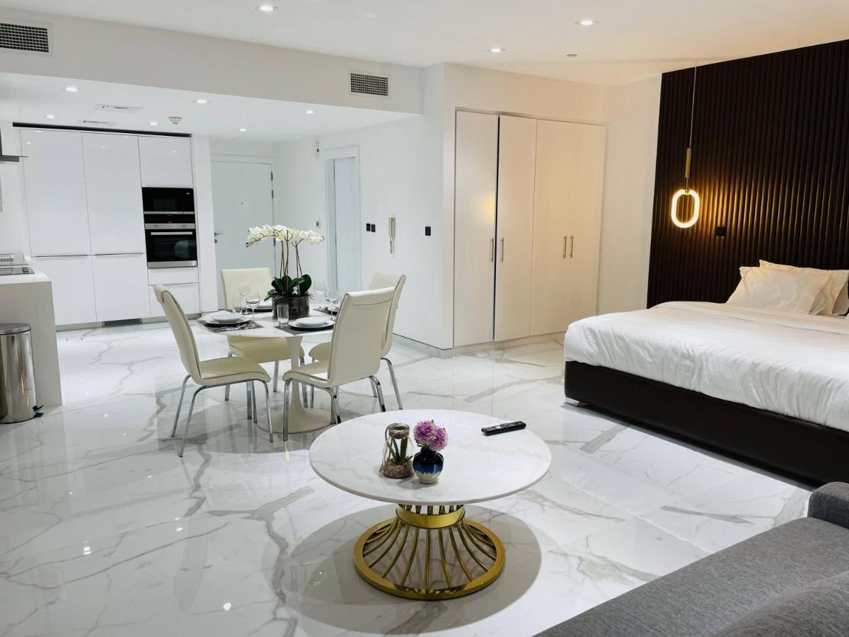 Luxury Casa Premium Studio Apartments - With Full Kitchen, Balcony At Jbr Beach Dubaï Extérieur photo